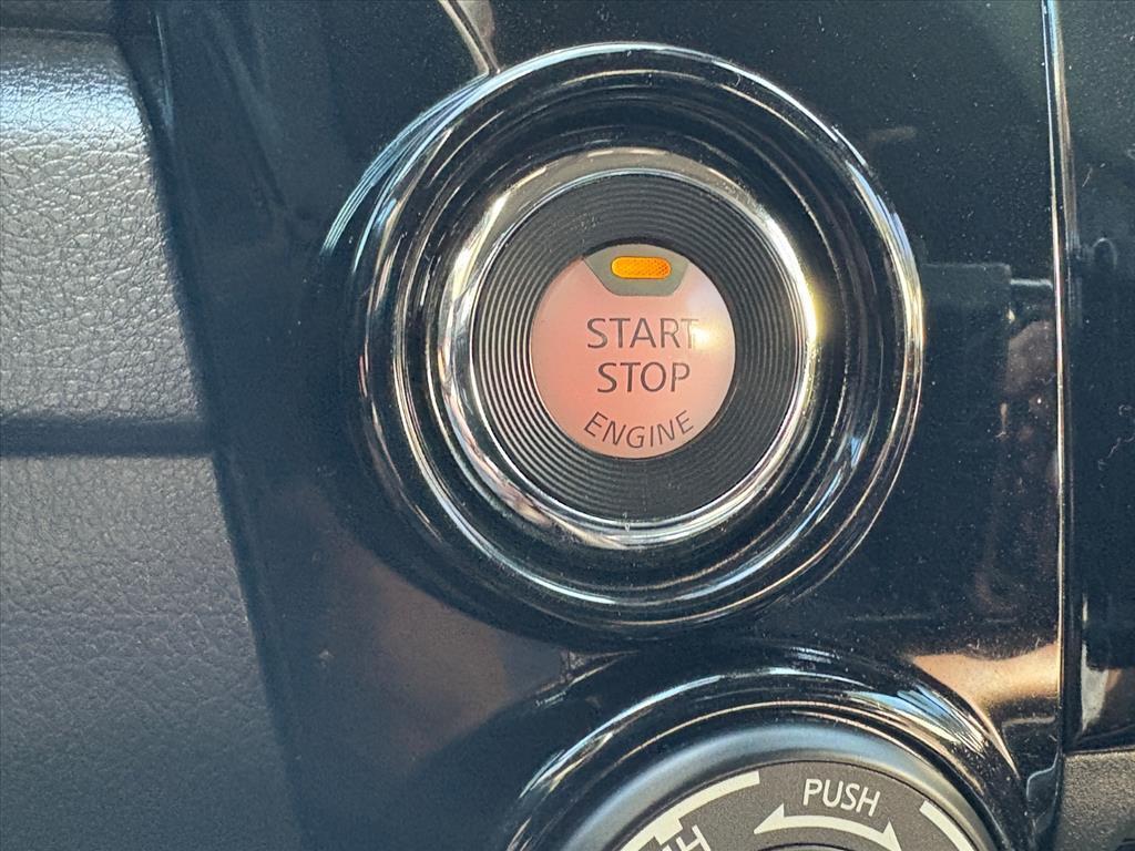 used 2021 Nissan Titan car, priced at $33,083