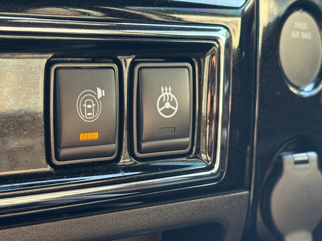 used 2021 Nissan Titan car, priced at $33,083