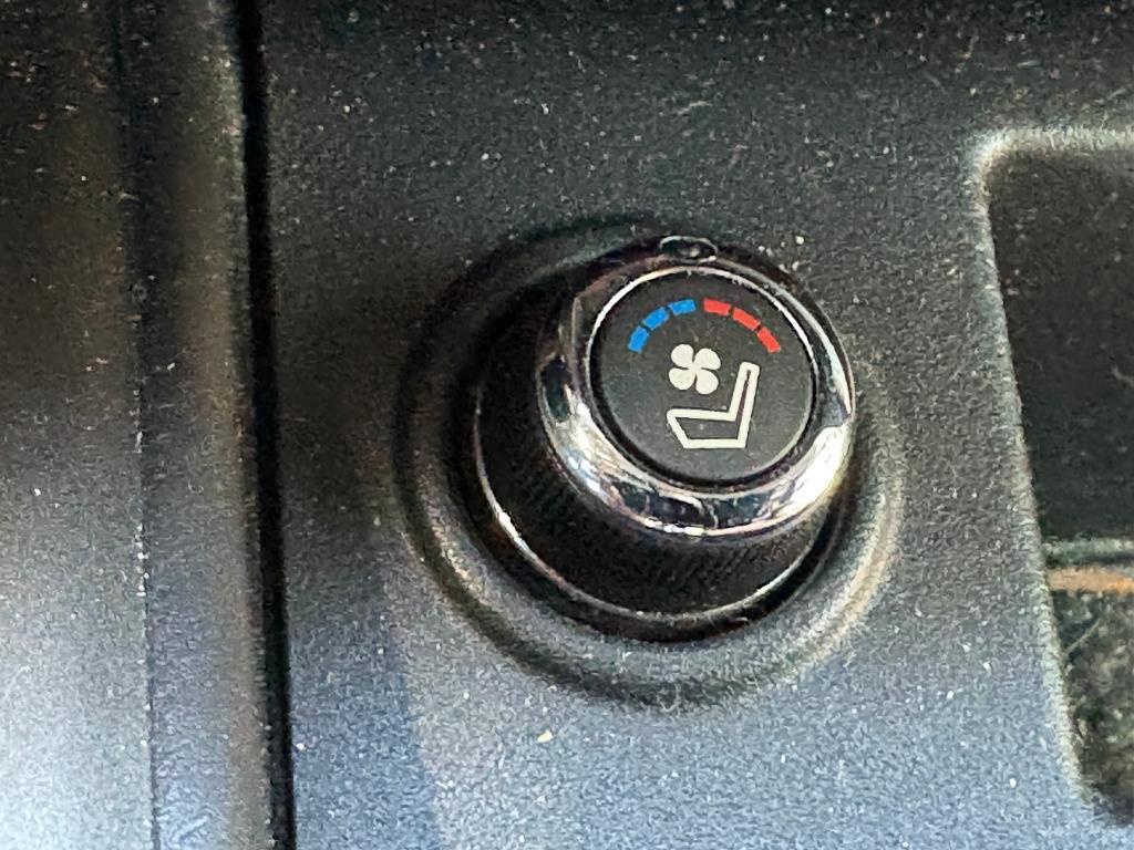 used 2021 Nissan Titan car, priced at $35,906