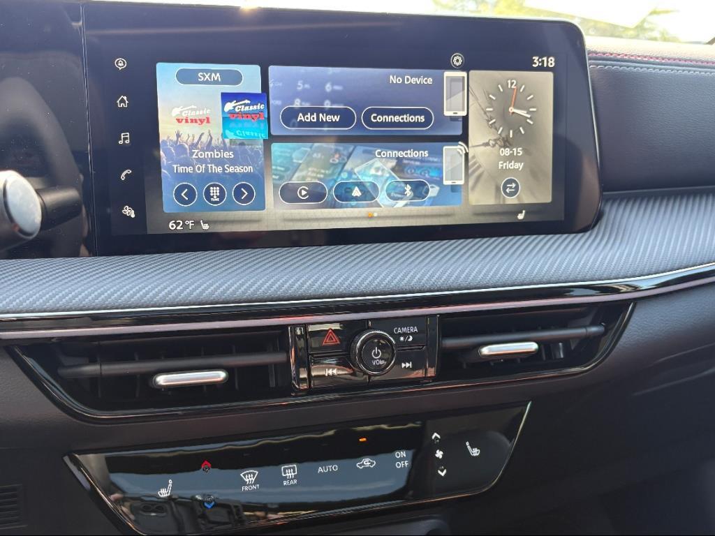 new 2025 Nissan Kicks car, priced at $30,842