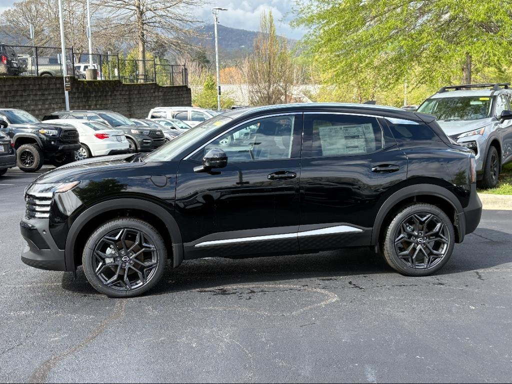 new 2025 Nissan Kicks car, priced at $29,373