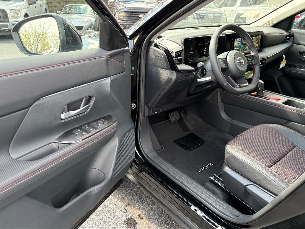 new 2025 Nissan Kicks car, priced at $29,373