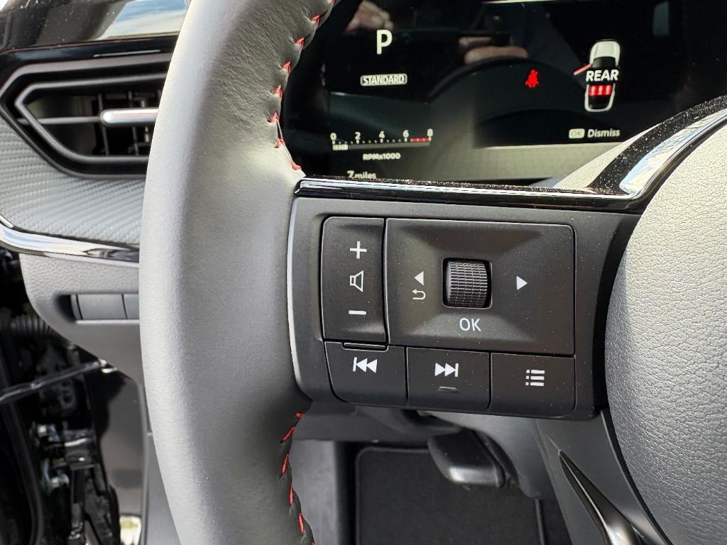 new 2025 Nissan Kicks car, priced at $29,373
