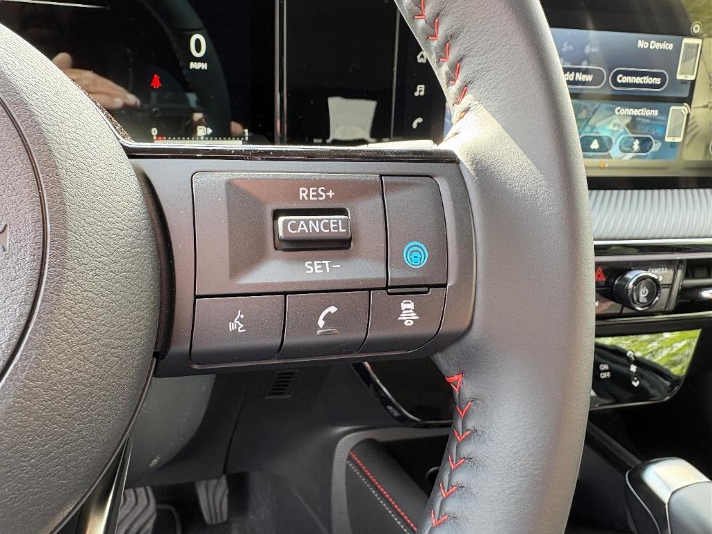 new 2025 Nissan Kicks car, priced at $29,373
