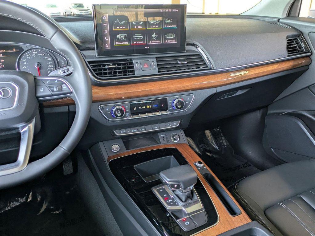 used 2023 Audi Q5 car, priced at $31,300