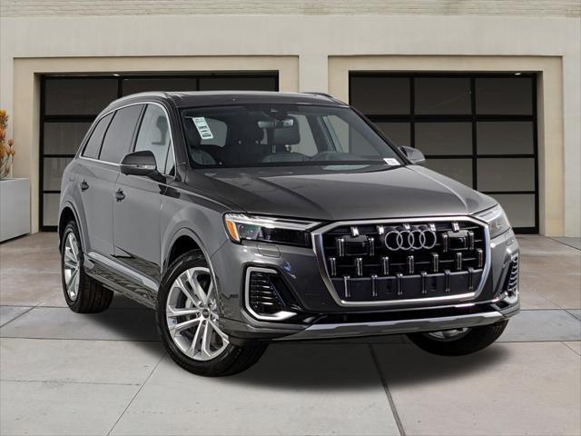 new 2025 Audi Q7 car, priced at $67,820