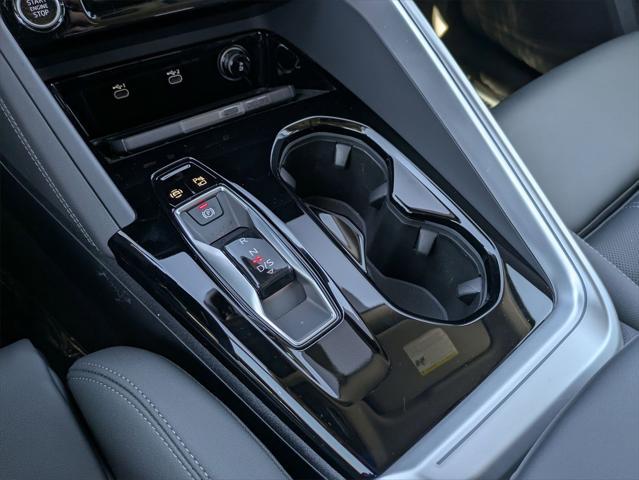 new 2025 Audi Q5 car, priced at $60,960