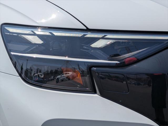 new 2025 Audi Q8 car, priced at $86,335