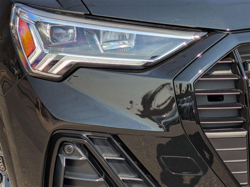 new 2025 Audi Q3 car, priced at $45,785