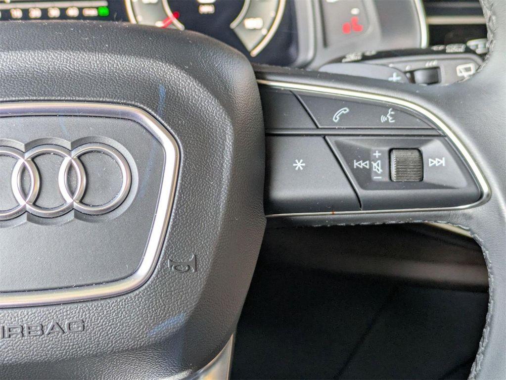 used 2022 Audi Q7 car, priced at $36,500