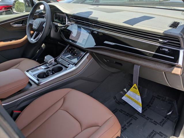 new 2025 Audi Q7 car, priced at $76,860