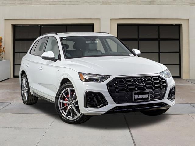 new 2025 Audi Q5 car, priced at $71,160