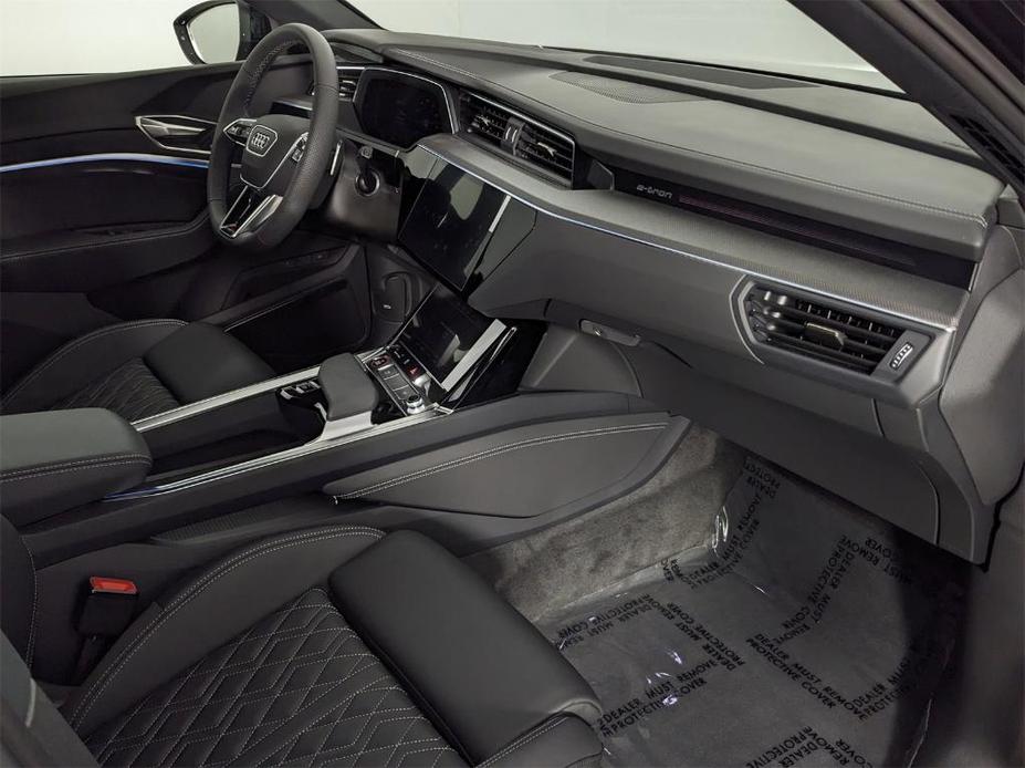 new 2024 Audi SQ8 e-tron car, priced at $98,120