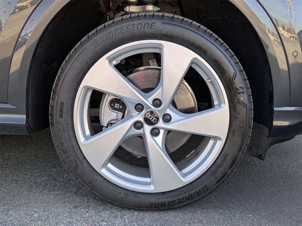 new 2025 Audi Q5 car, priced at $61,240