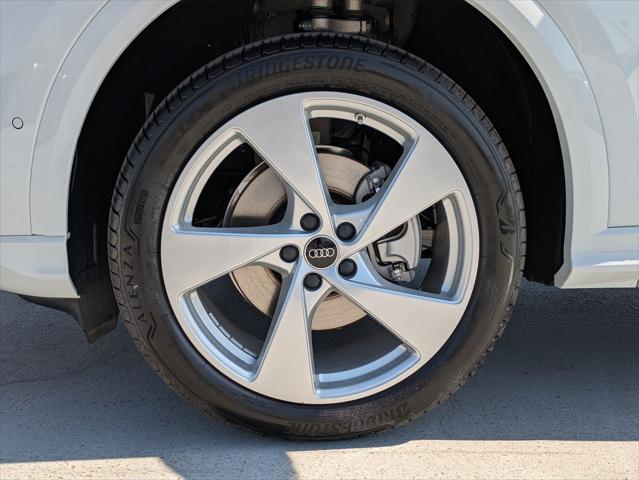 new 2025 Audi Q5 car, priced at $61,150