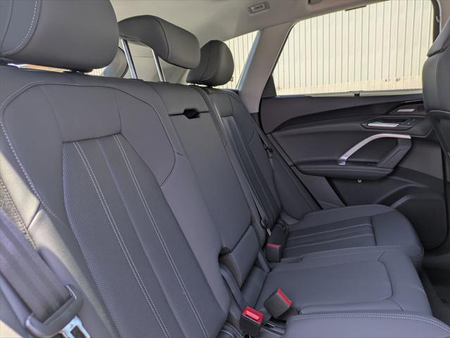 new 2025 Audi Q5 car, priced at $61,150