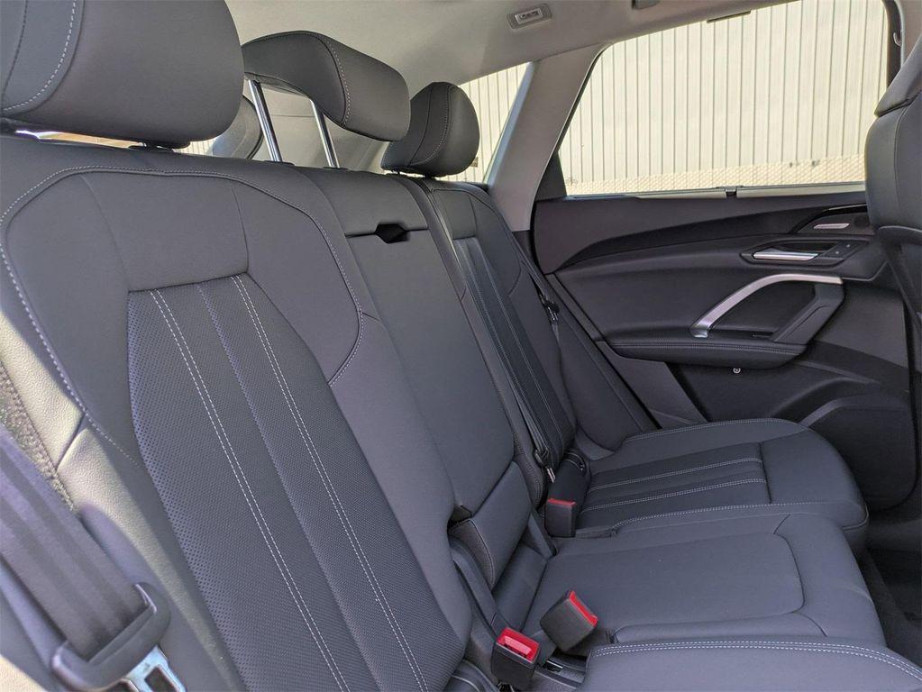 new 2025 Audi Q5 car, priced at $61,150