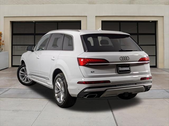 new 2025 Audi Q7 car, priced at $75,510