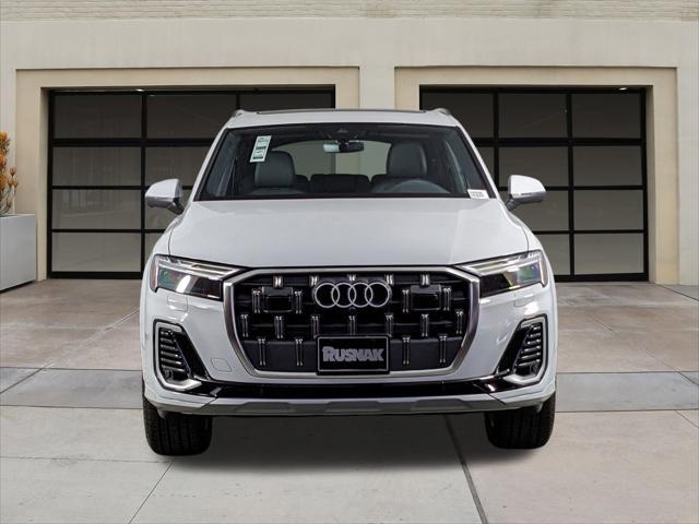 new 2025 Audi Q7 car, priced at $75,510