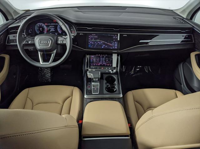 new 2025 Audi Q7 car, priced at $75,510