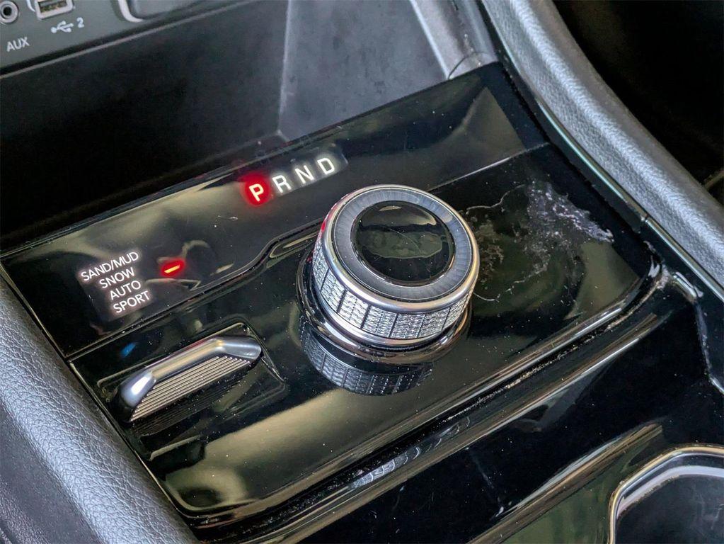 used 2023 Jeep Grand Cherokee car, priced at $28,950
