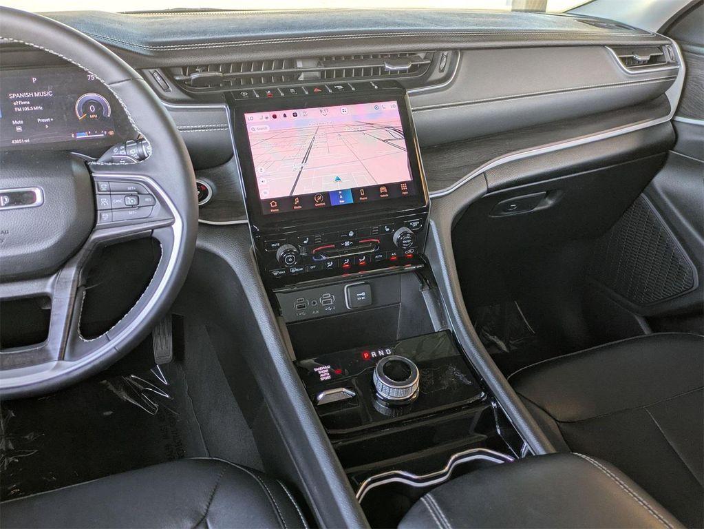 used 2023 Jeep Grand Cherokee car, priced at $28,950