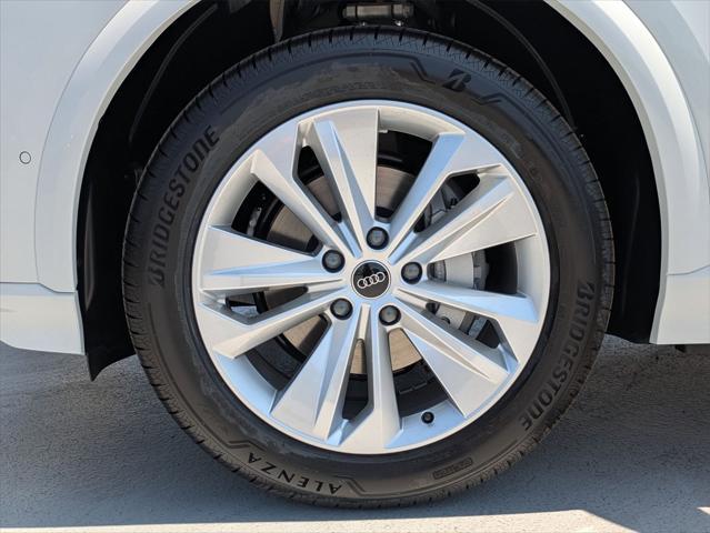new 2025 Audi Q6 e-tron car, priced at $72,110