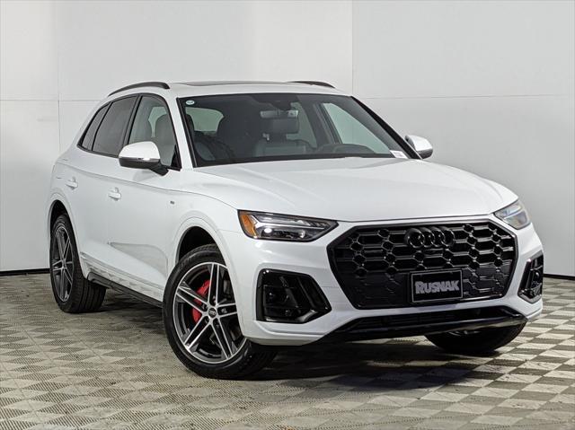 new 2025 Audi Q5 car, priced at $69,160