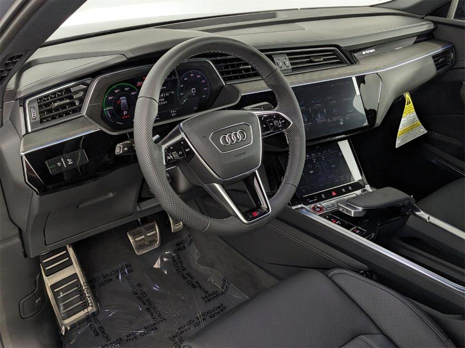 new 2024 Audi SQ8 e-tron car, priced at $100,210