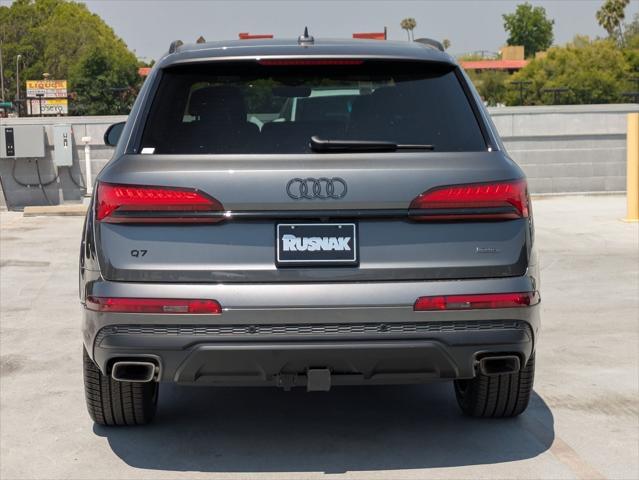new 2025 Audi Q7 car, priced at $75,360