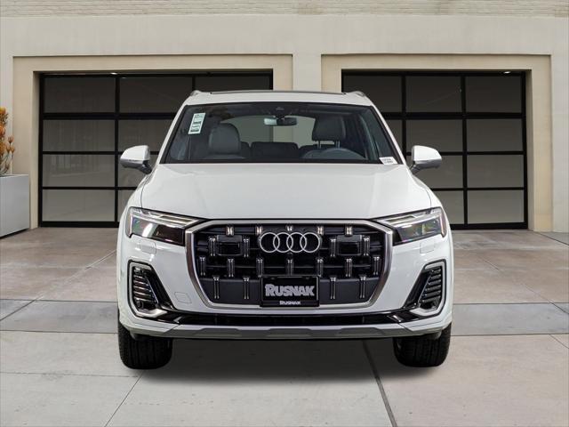 new 2025 Audi Q7 car, priced at $67,225