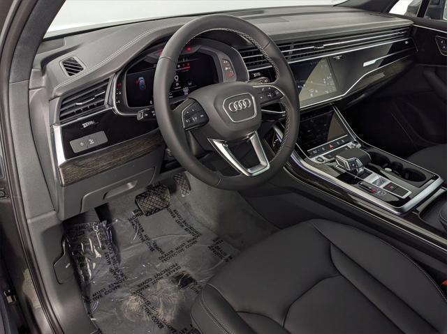 new 2025 Audi Q7 car, priced at $65,020