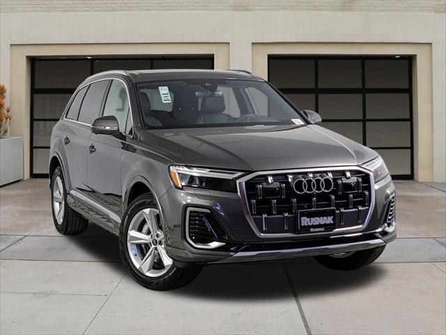 new 2025 Audi Q7 car, priced at $65,020