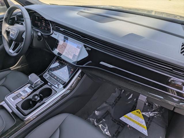 new 2025 Audi Q7 car, priced at $69,170
