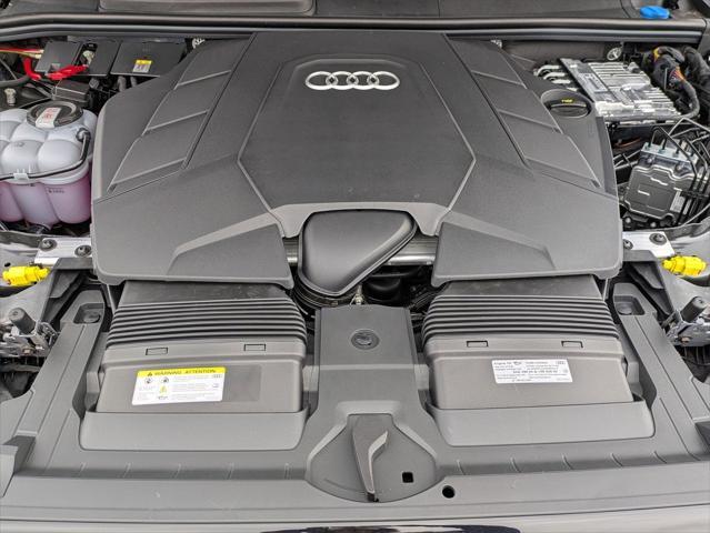 new 2025 Audi Q7 car, priced at $77,460
