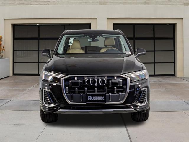 new 2025 Audi Q7 car, priced at $70,020