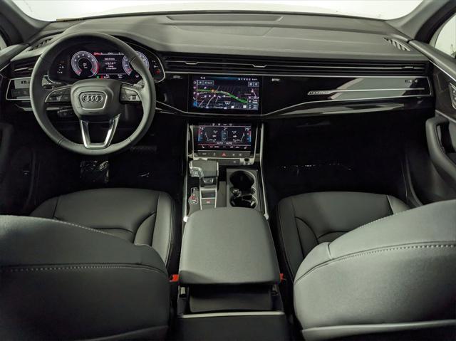 new 2025 Audi Q7 car, priced at $70,015