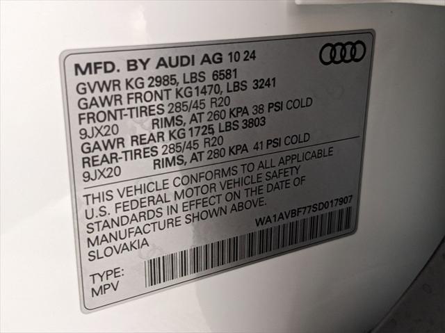 new 2025 Audi Q7 car, priced at $70,015