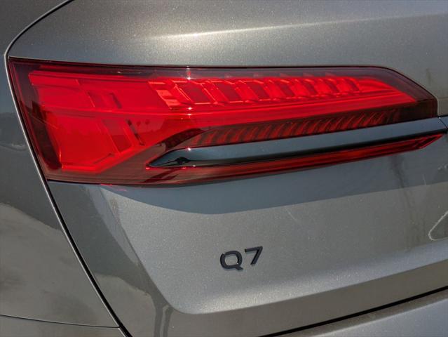 new 2025 Audi Q7 car, priced at $76,860
