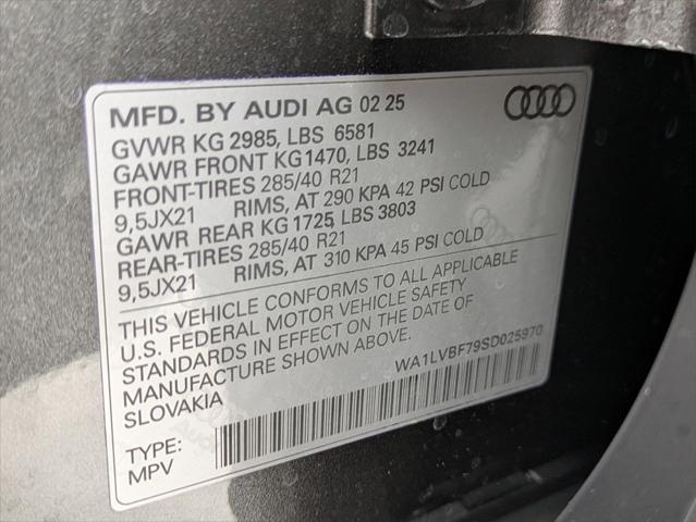 new 2025 Audi Q7 car, priced at $77,460