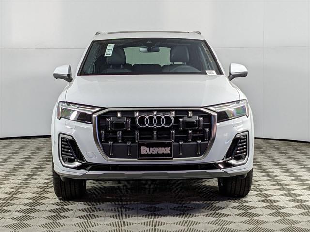 new 2025 Audi Q7 car, priced at $75,510