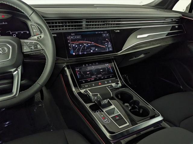 new 2025 Audi Q7 car, priced at $70,010