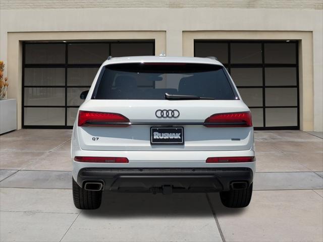 new 2025 Audi Q7 car, priced at $75,160