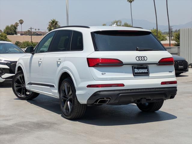 new 2025 Audi Q7 car, priced at $75,160