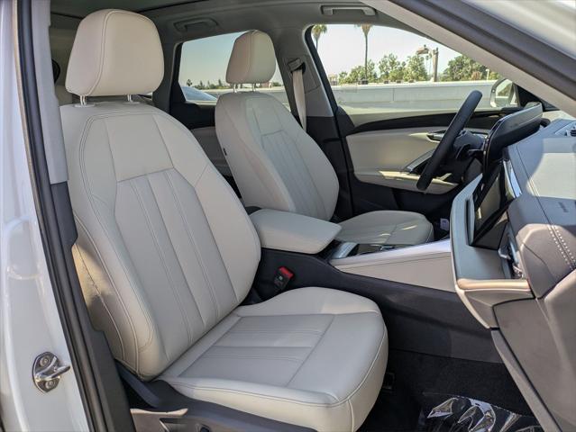 new 2025 Audi Q5 car, priced at $57,950
