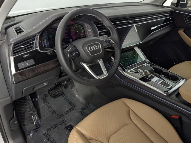 new 2025 Audi Q7 car, priced at $69,425