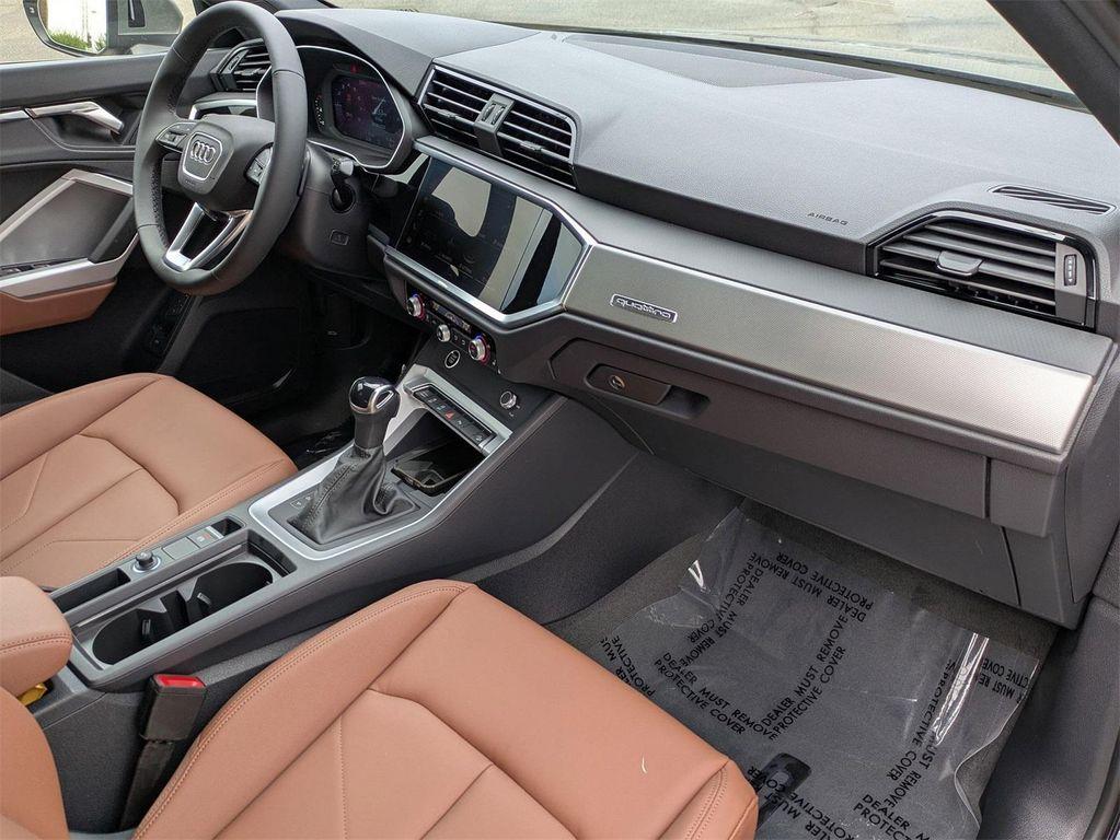 new 2025 Audi Q3 car, priced at $43,925