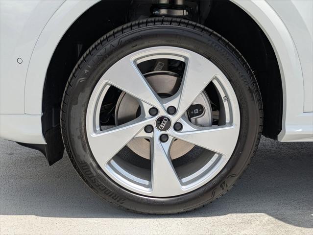 new 2025 Audi Q5 car, priced at $60,960