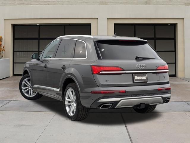 new 2025 Audi Q7 car, priced at $73,060