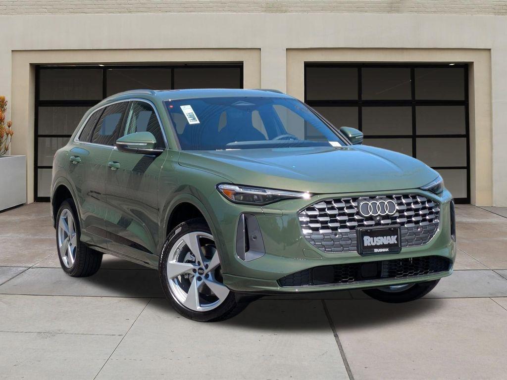new 2025 Audi Q5 car, priced at $61,890